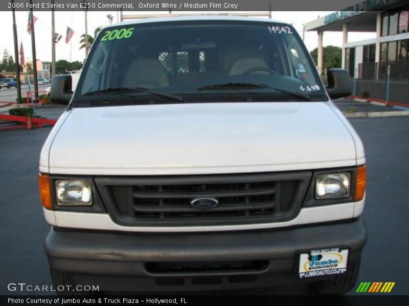Oxford White / Medium Flint Grey 2006 Ford E Series Van E250 Commercial