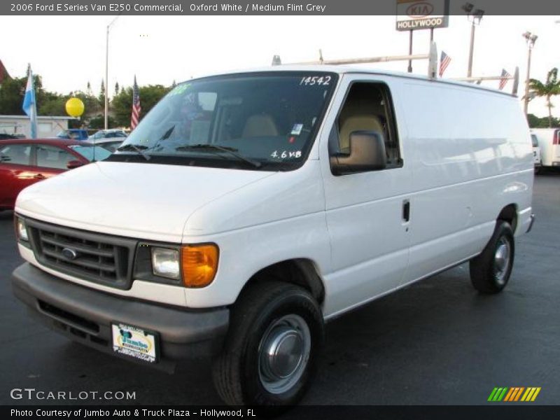 Oxford White / Medium Flint Grey 2006 Ford E Series Van E250 Commercial