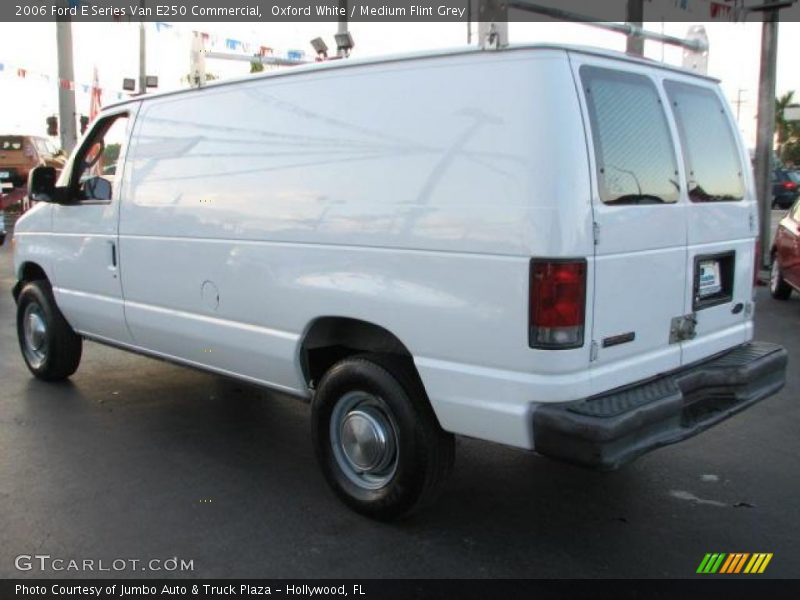 Oxford White / Medium Flint Grey 2006 Ford E Series Van E250 Commercial