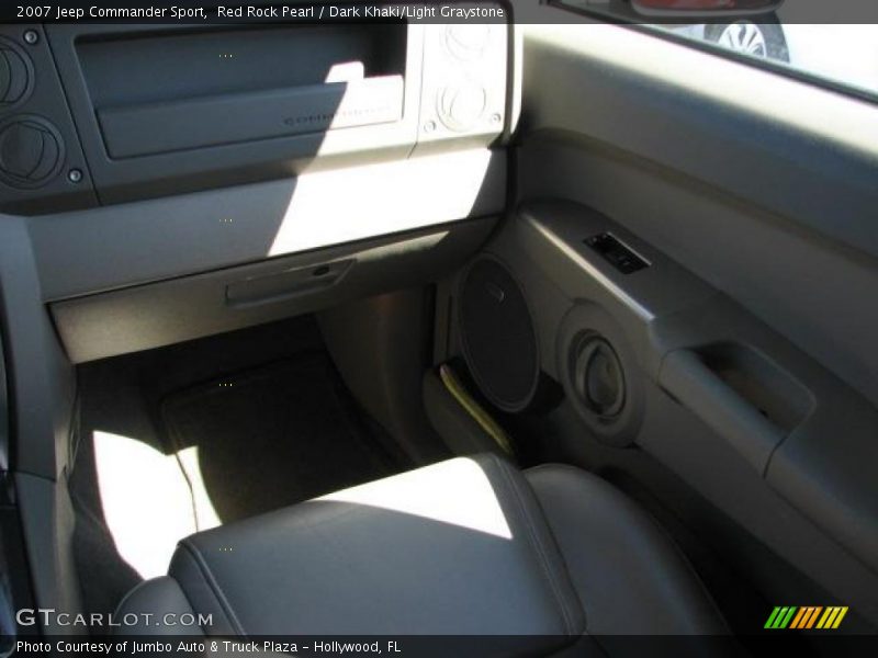 Red Rock Pearl / Dark Khaki/Light Graystone 2007 Jeep Commander Sport