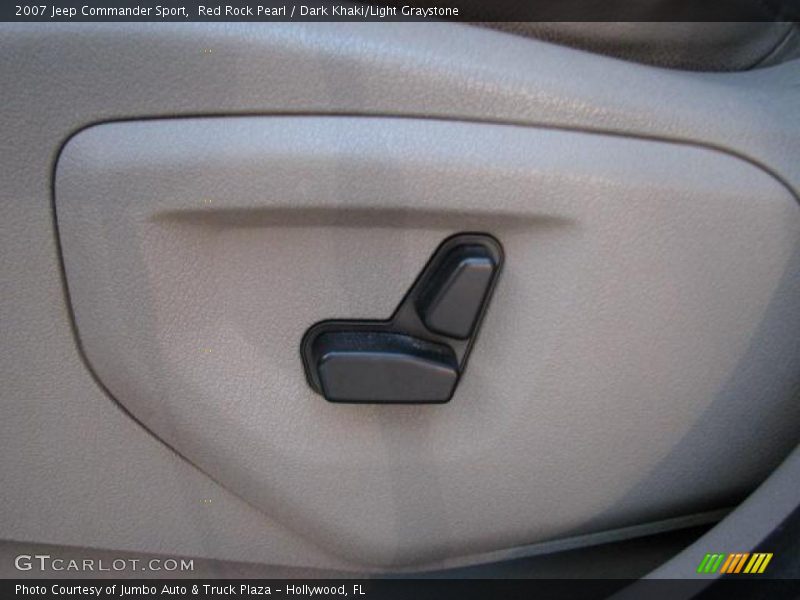 Red Rock Pearl / Dark Khaki/Light Graystone 2007 Jeep Commander Sport
