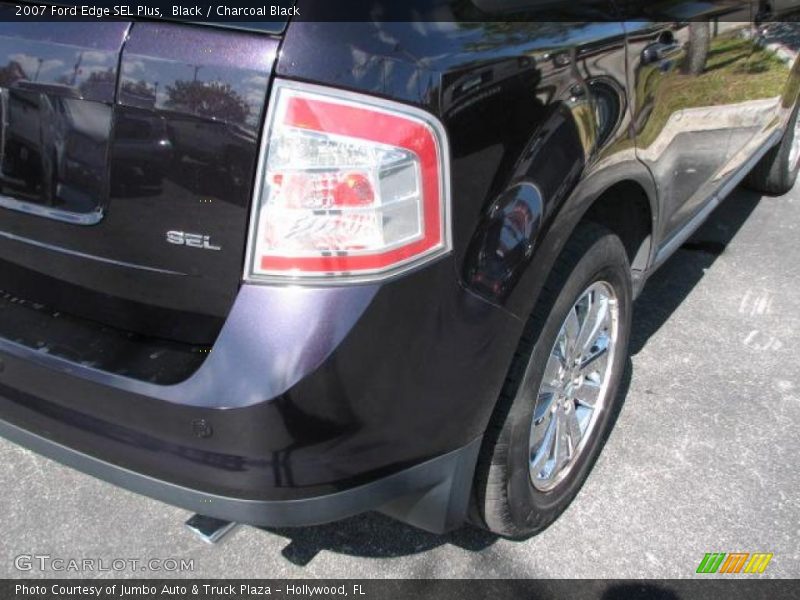 Black / Charcoal Black 2007 Ford Edge SEL Plus