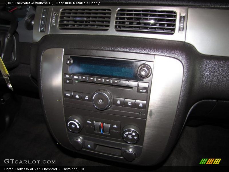 Dark Blue Metallic / Ebony 2007 Chevrolet Avalanche LS