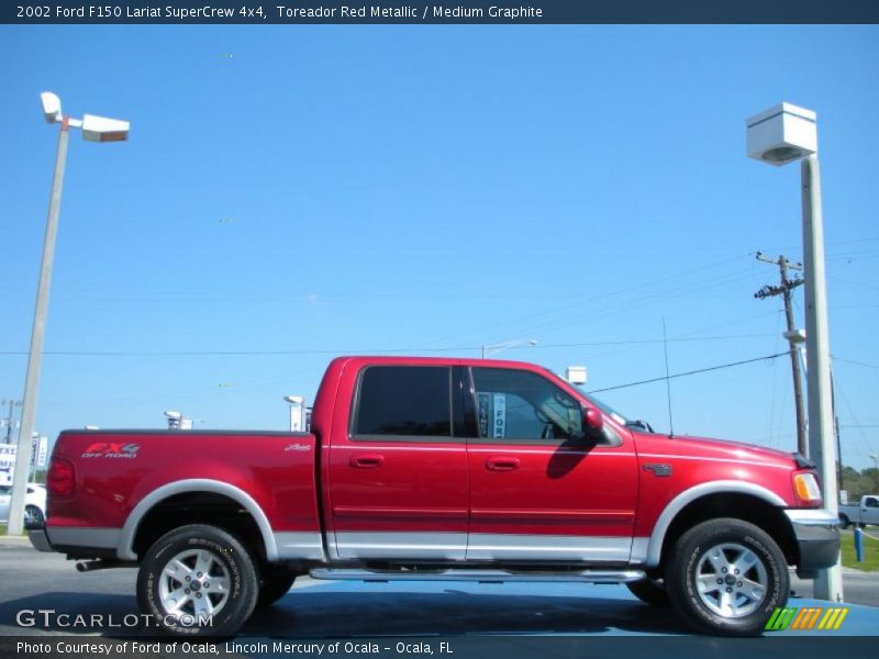 Toreador Red Metallic / Medium Graphite 2002 Ford F150 Lariat SuperCrew 4x4