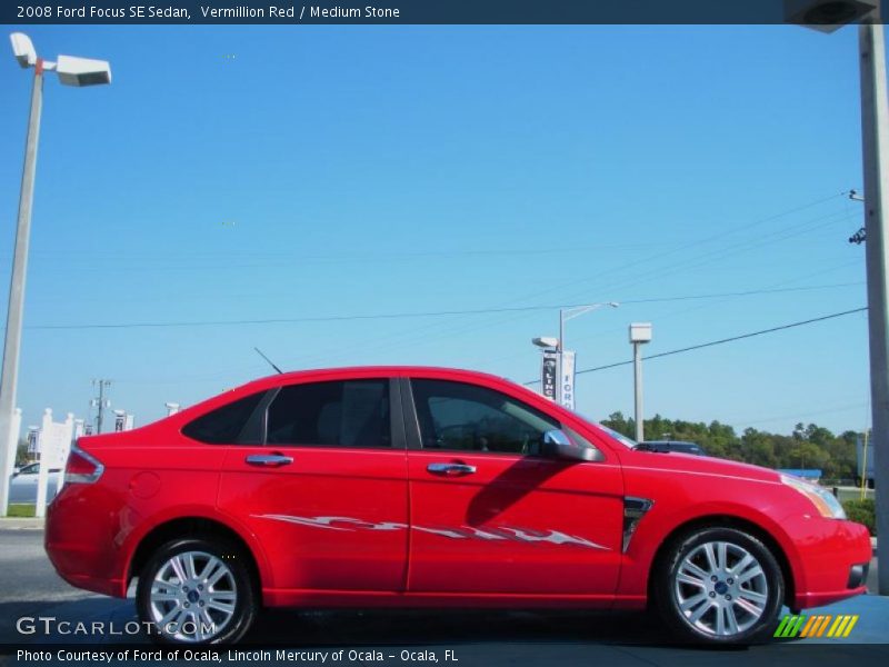 Vermillion Red / Medium Stone 2008 Ford Focus SE Sedan