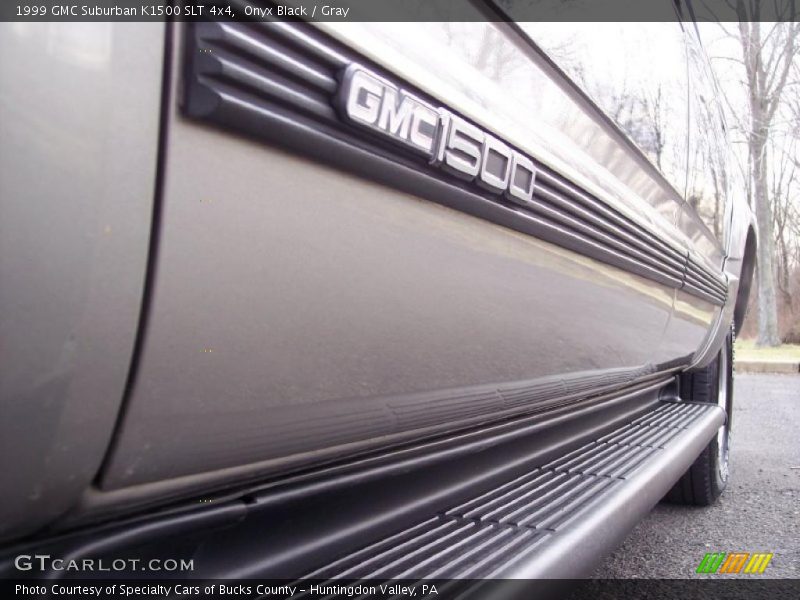 Onyx Black / Gray 1999 GMC Suburban K1500 SLT 4x4