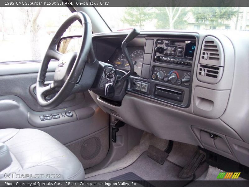 Dashboard of 1999 Suburban K1500 SLT 4x4