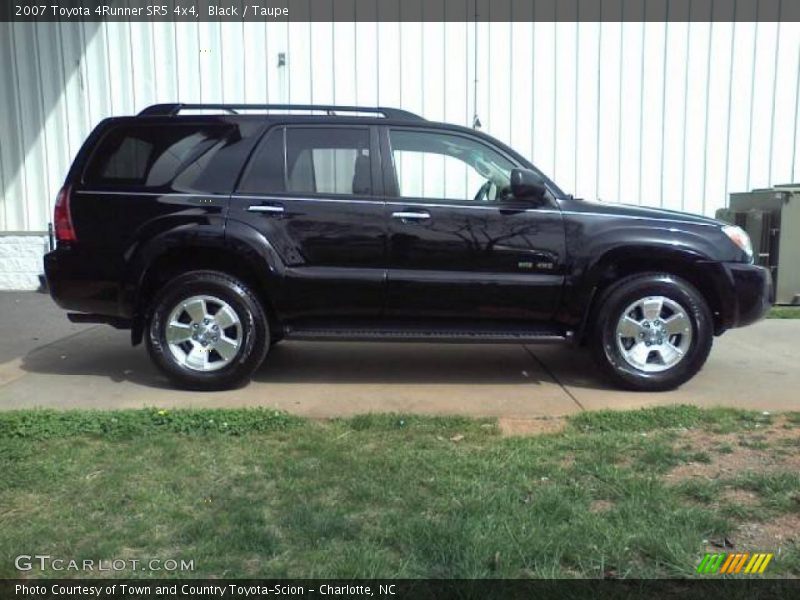 Black / Taupe 2007 Toyota 4Runner SR5 4x4