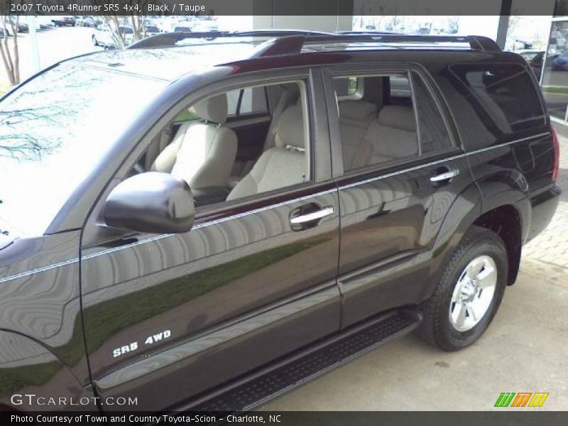 Black / Taupe 2007 Toyota 4Runner SR5 4x4