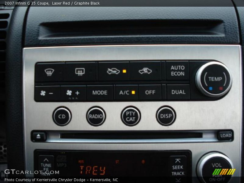 Controls of 2007 G 35 Coupe