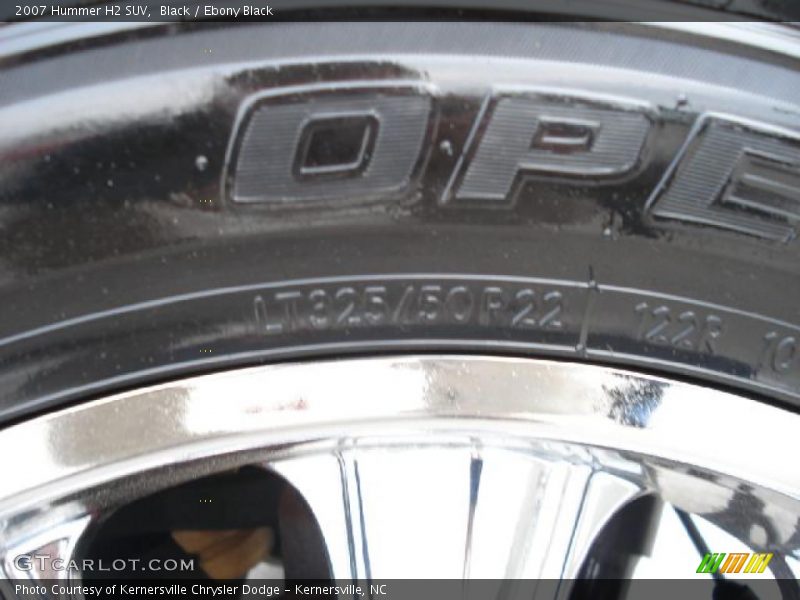 Custom Wheels of 2007 H2 SUV
