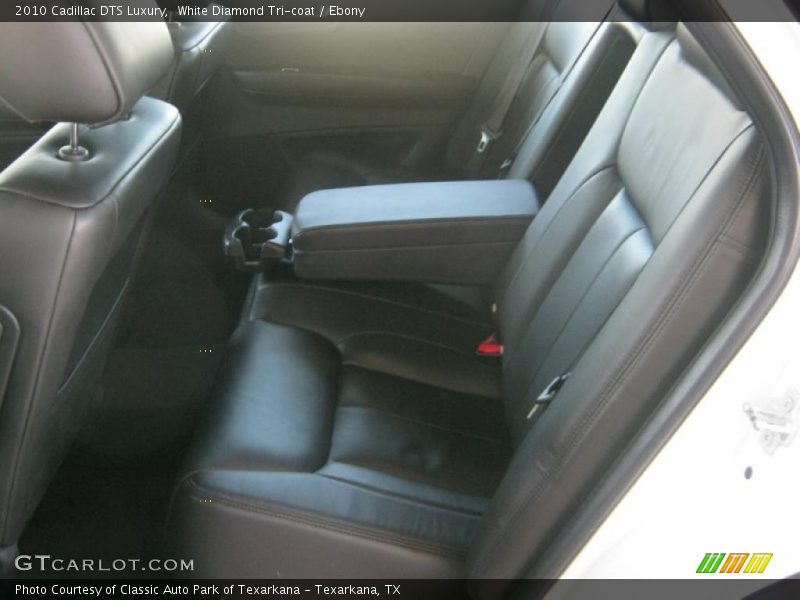 White Diamond Tri-coat / Ebony 2010 Cadillac DTS Luxury