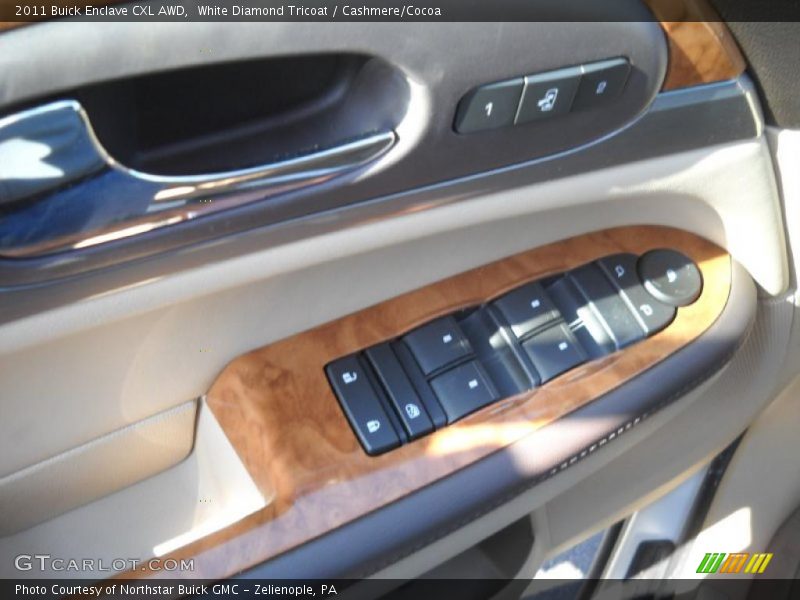 White Diamond Tricoat / Cashmere/Cocoa 2011 Buick Enclave CXL AWD
