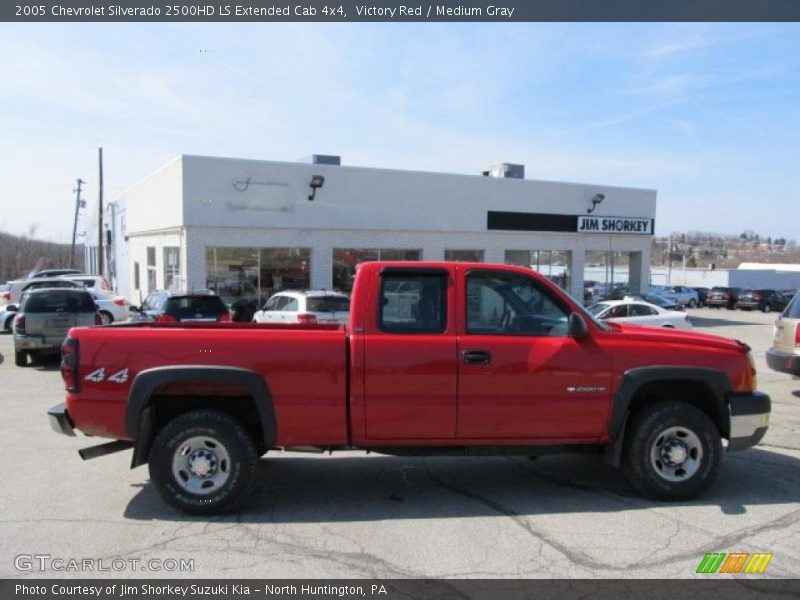 Victory Red / Medium Gray 2005 Chevrolet Silverado 2500HD LS Extended Cab 4x4
