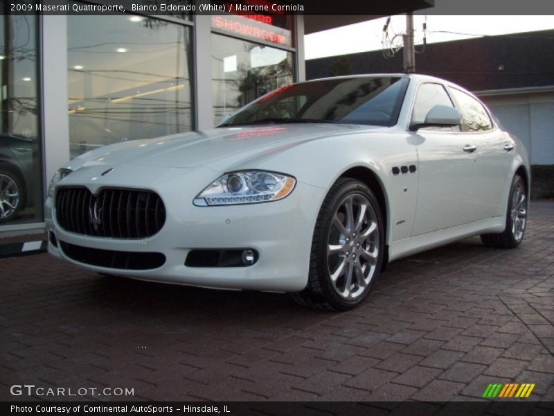 Bianco Eldorado (White) / Marrone Corniola 2009 Maserati Quattroporte