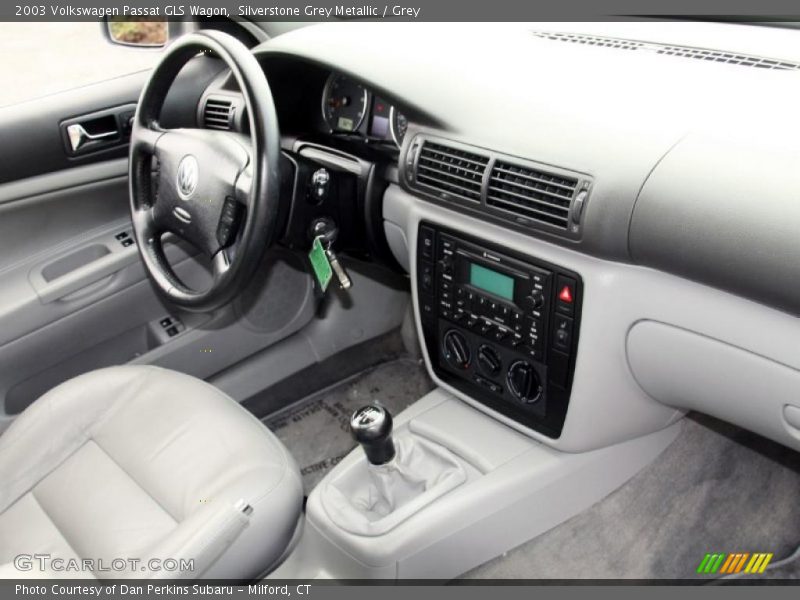 Silverstone Grey Metallic / Grey 2003 Volkswagen Passat GLS Wagon