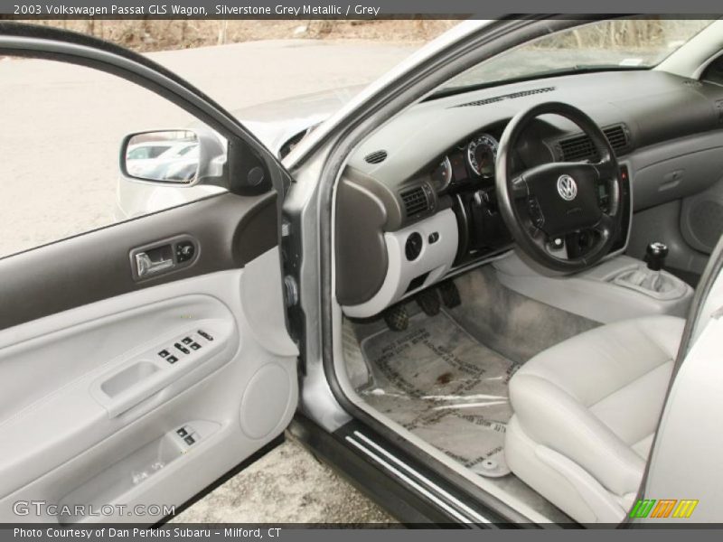 Silverstone Grey Metallic / Grey 2003 Volkswagen Passat GLS Wagon