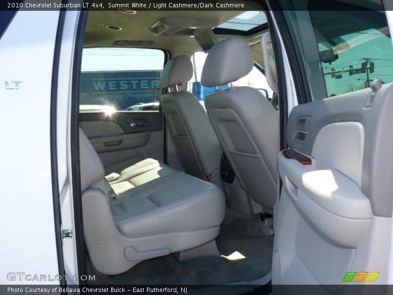 Summit White / Light Cashmere/Dark Cashmere 2010 Chevrolet Suburban LT 4x4