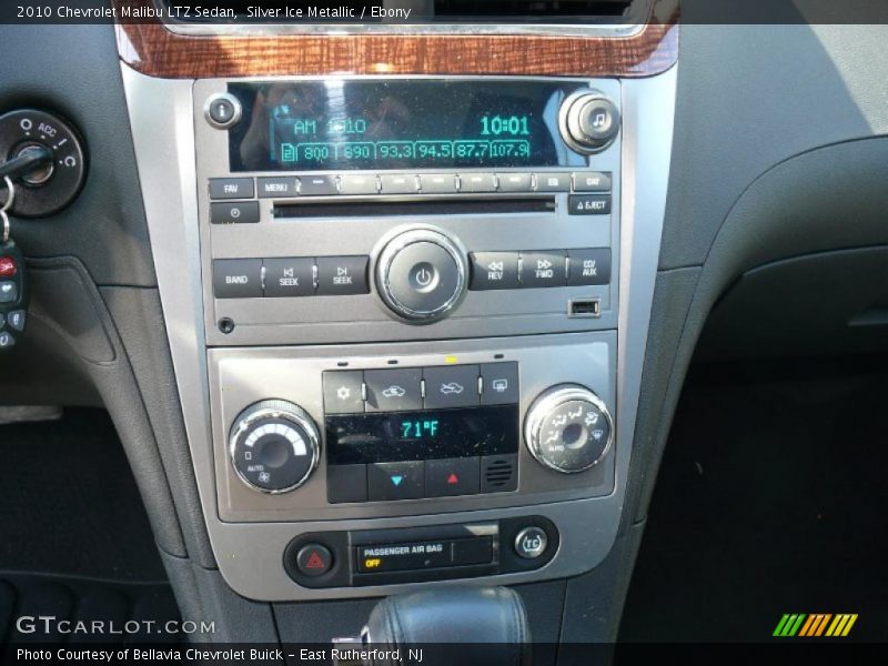 Silver Ice Metallic / Ebony 2010 Chevrolet Malibu LTZ Sedan