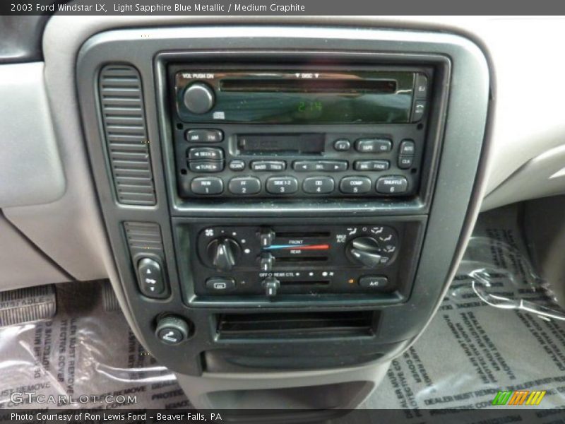 Controls of 2003 Windstar LX