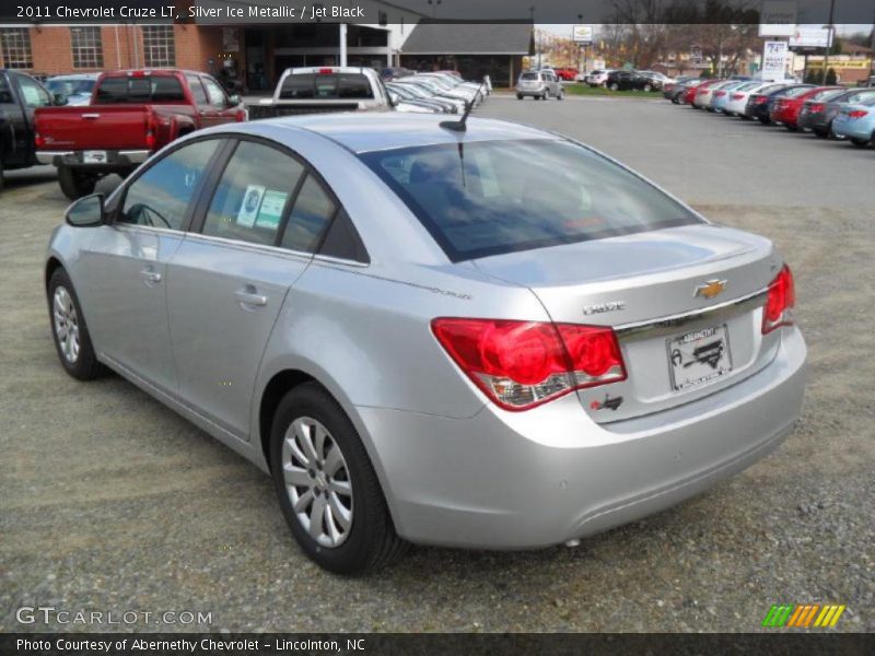 Silver Ice Metallic / Jet Black 2011 Chevrolet Cruze LT