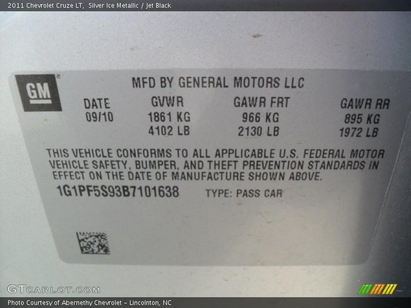 Silver Ice Metallic / Jet Black 2011 Chevrolet Cruze LT