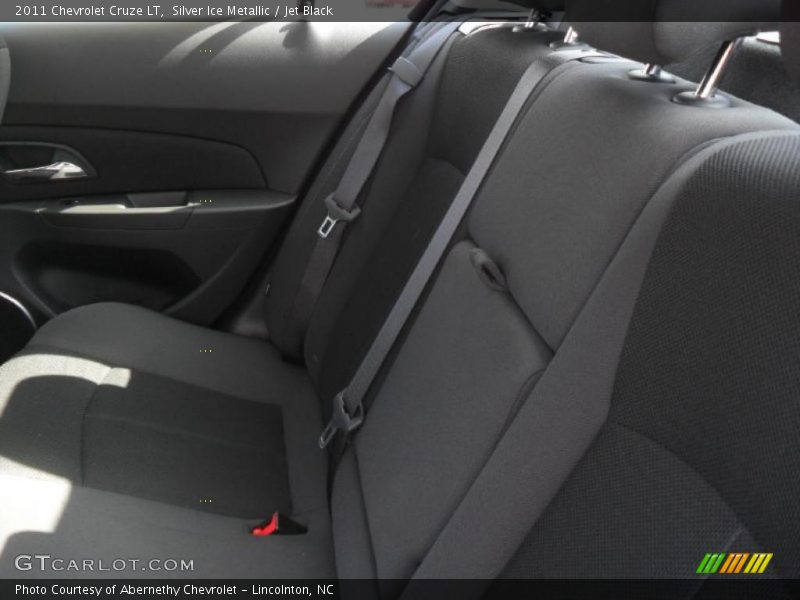 Silver Ice Metallic / Jet Black 2011 Chevrolet Cruze LT
