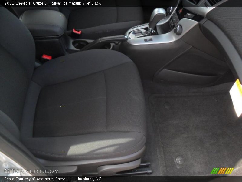 Silver Ice Metallic / Jet Black 2011 Chevrolet Cruze LT