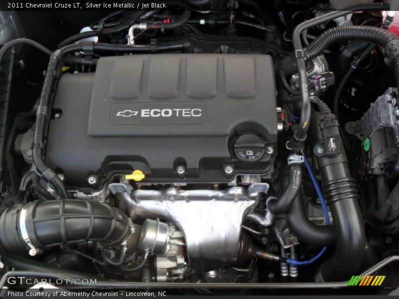 Silver Ice Metallic / Jet Black 2011 Chevrolet Cruze LT