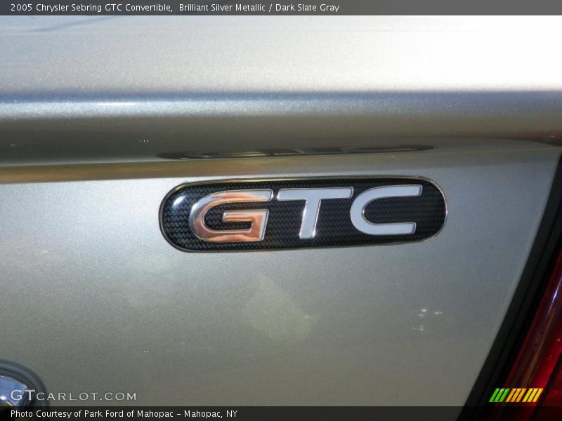  2005 Sebring GTC Convertible Logo