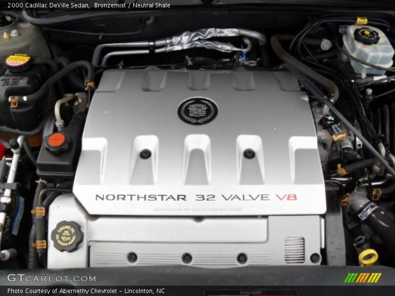 Bronzemist / Neutral Shale 2000 Cadillac DeVille Sedan