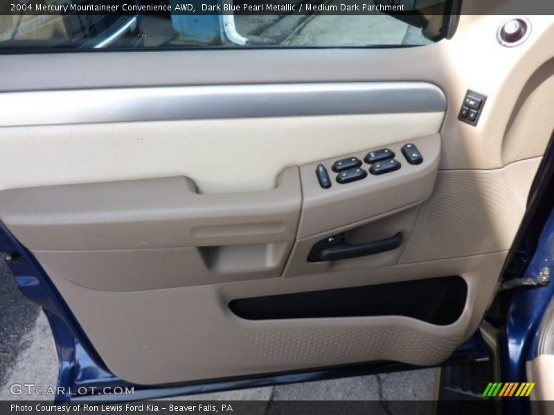 Dark Blue Pearl Metallic / Medium Dark Parchment 2004 Mercury Mountaineer Convenience AWD