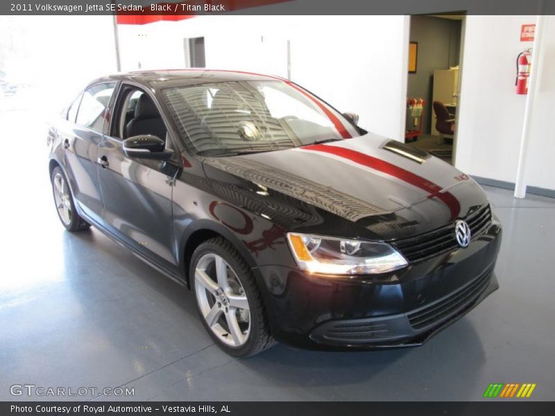 Black / Titan Black 2011 Volkswagen Jetta SE Sedan
