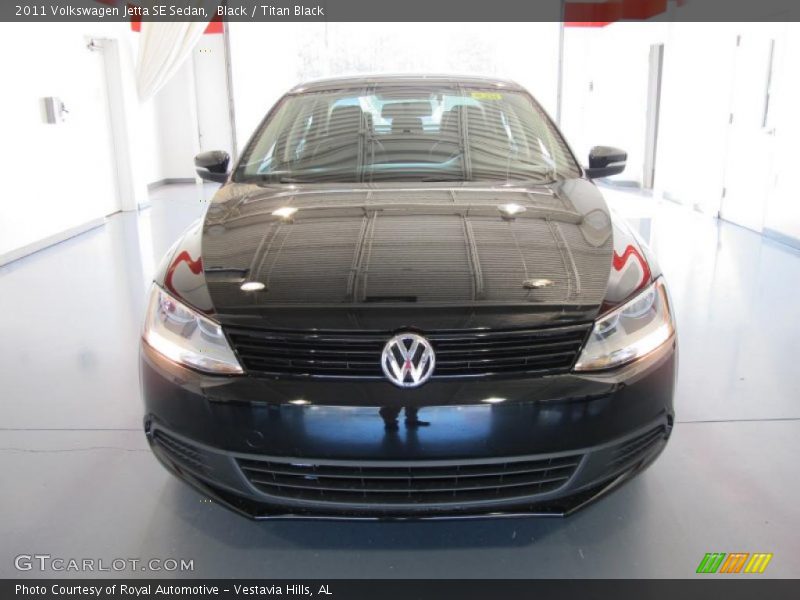 Black / Titan Black 2011 Volkswagen Jetta SE Sedan