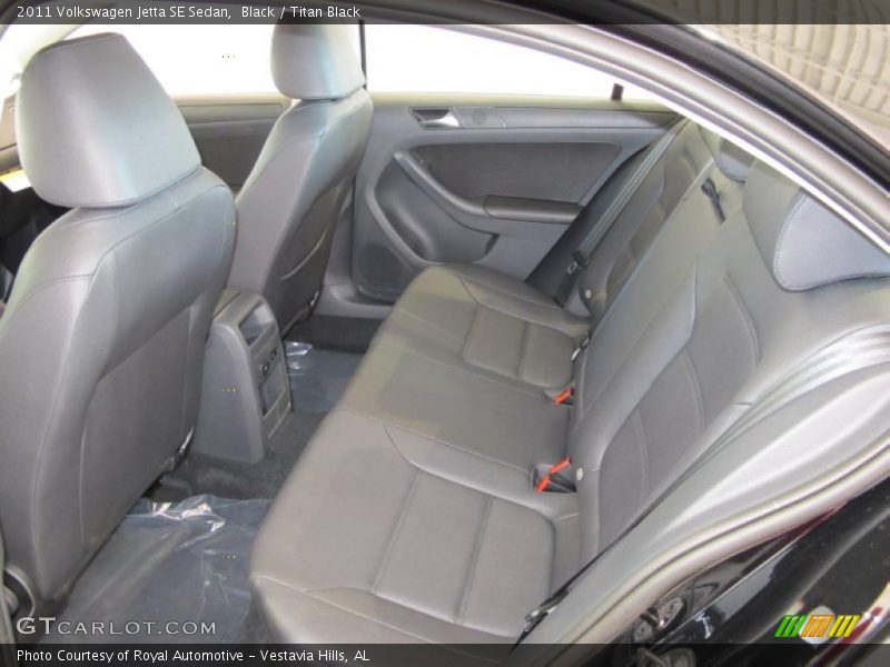 Black / Titan Black 2011 Volkswagen Jetta SE Sedan