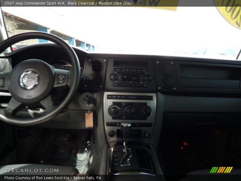 Black Clearcoat / Medium Slate Gray 2007 Jeep Commander Sport 4x4
