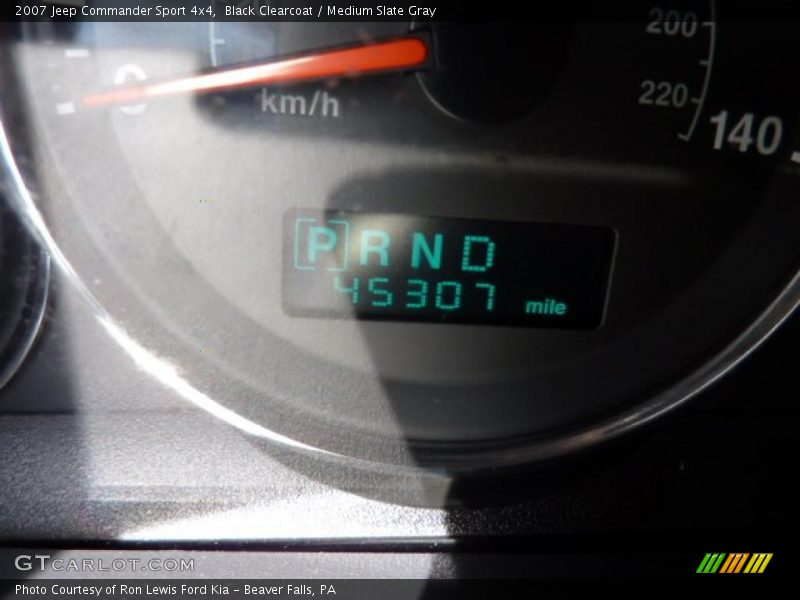 Black Clearcoat / Medium Slate Gray 2007 Jeep Commander Sport 4x4