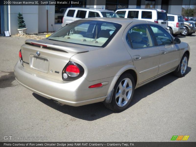 Sunlit Sand Metallic / Blond 2000 Nissan Maxima SE