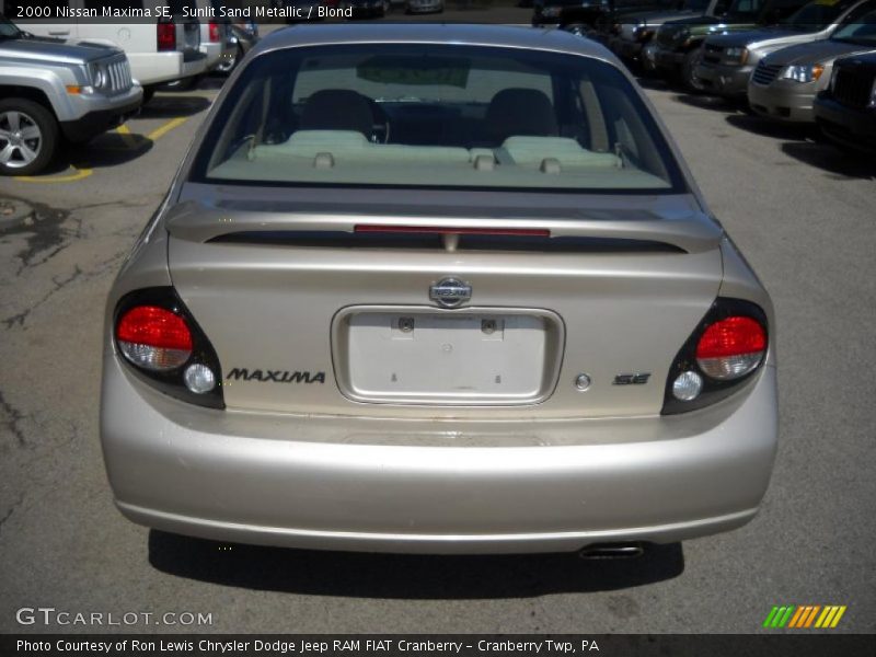 Sunlit Sand Metallic / Blond 2000 Nissan Maxima SE