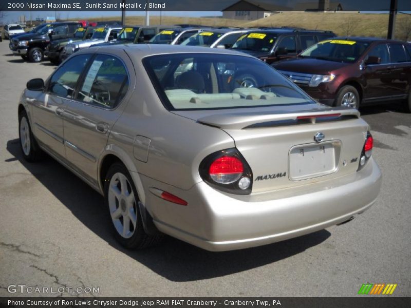 Sunlit Sand Metallic / Blond 2000 Nissan Maxima SE