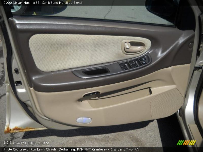 Sunlit Sand Metallic / Blond 2000 Nissan Maxima SE