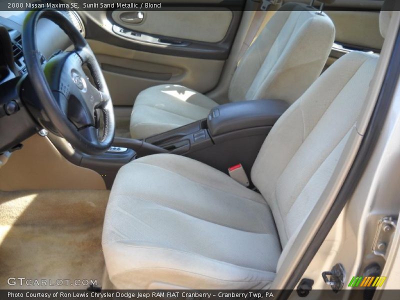 Sunlit Sand Metallic / Blond 2000 Nissan Maxima SE