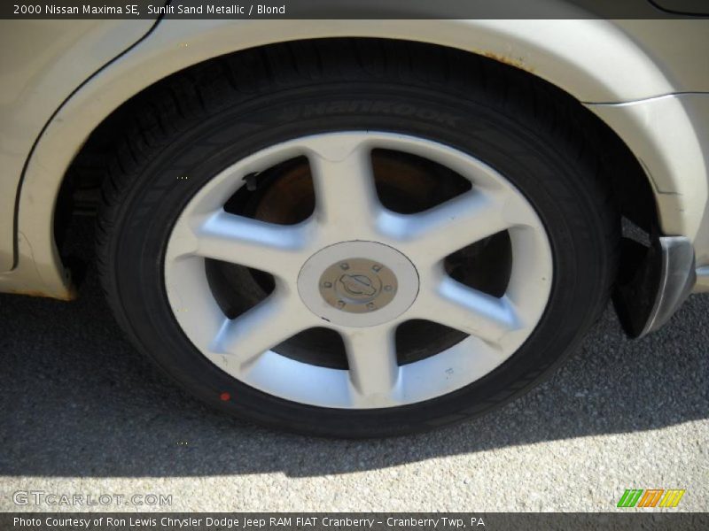 Sunlit Sand Metallic / Blond 2000 Nissan Maxima SE