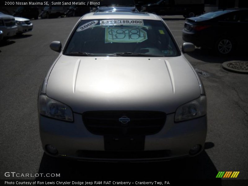 Sunlit Sand Metallic / Blond 2000 Nissan Maxima SE