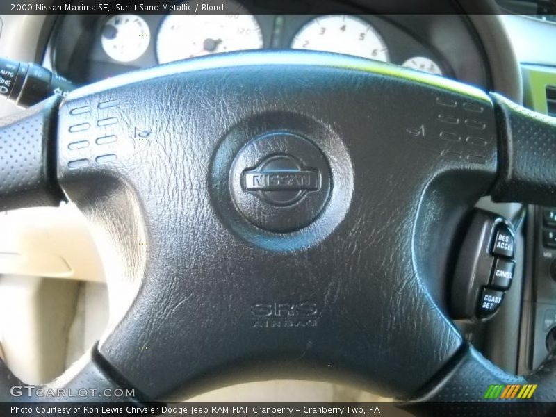 Sunlit Sand Metallic / Blond 2000 Nissan Maxima SE