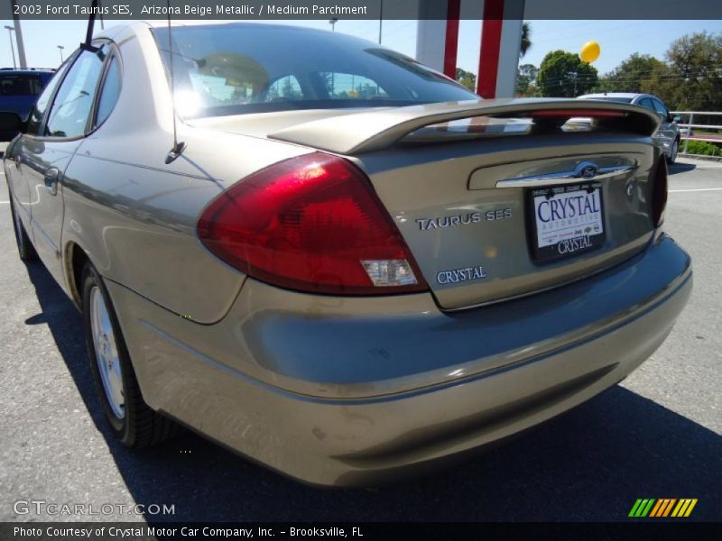 Arizona Beige Metallic / Medium Parchment 2003 Ford Taurus SES