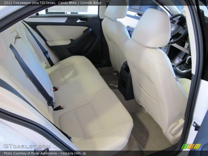 Candy White / Cornsilk Beige 2011 Volkswagen Jetta TDI Sedan