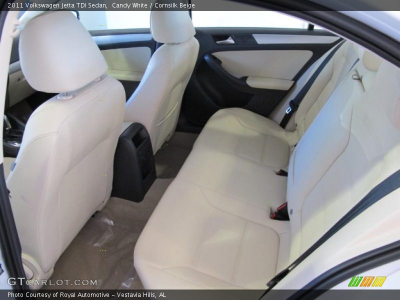 Candy White / Cornsilk Beige 2011 Volkswagen Jetta TDI Sedan