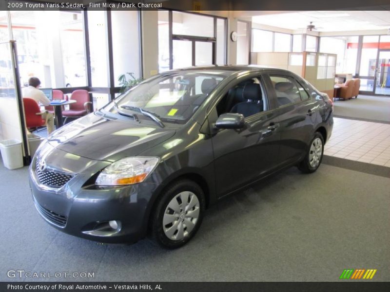 Flint Mica / Dark Charcoal 2009 Toyota Yaris S Sedan