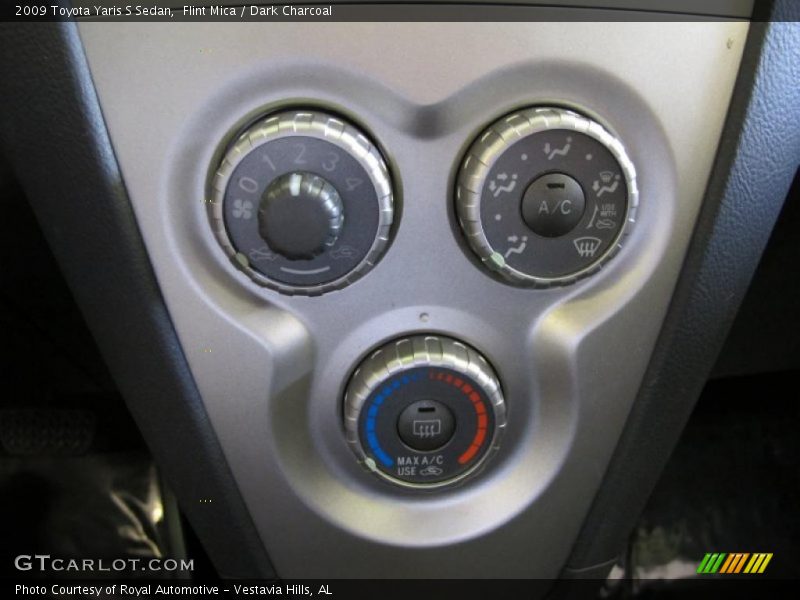 Flint Mica / Dark Charcoal 2009 Toyota Yaris S Sedan